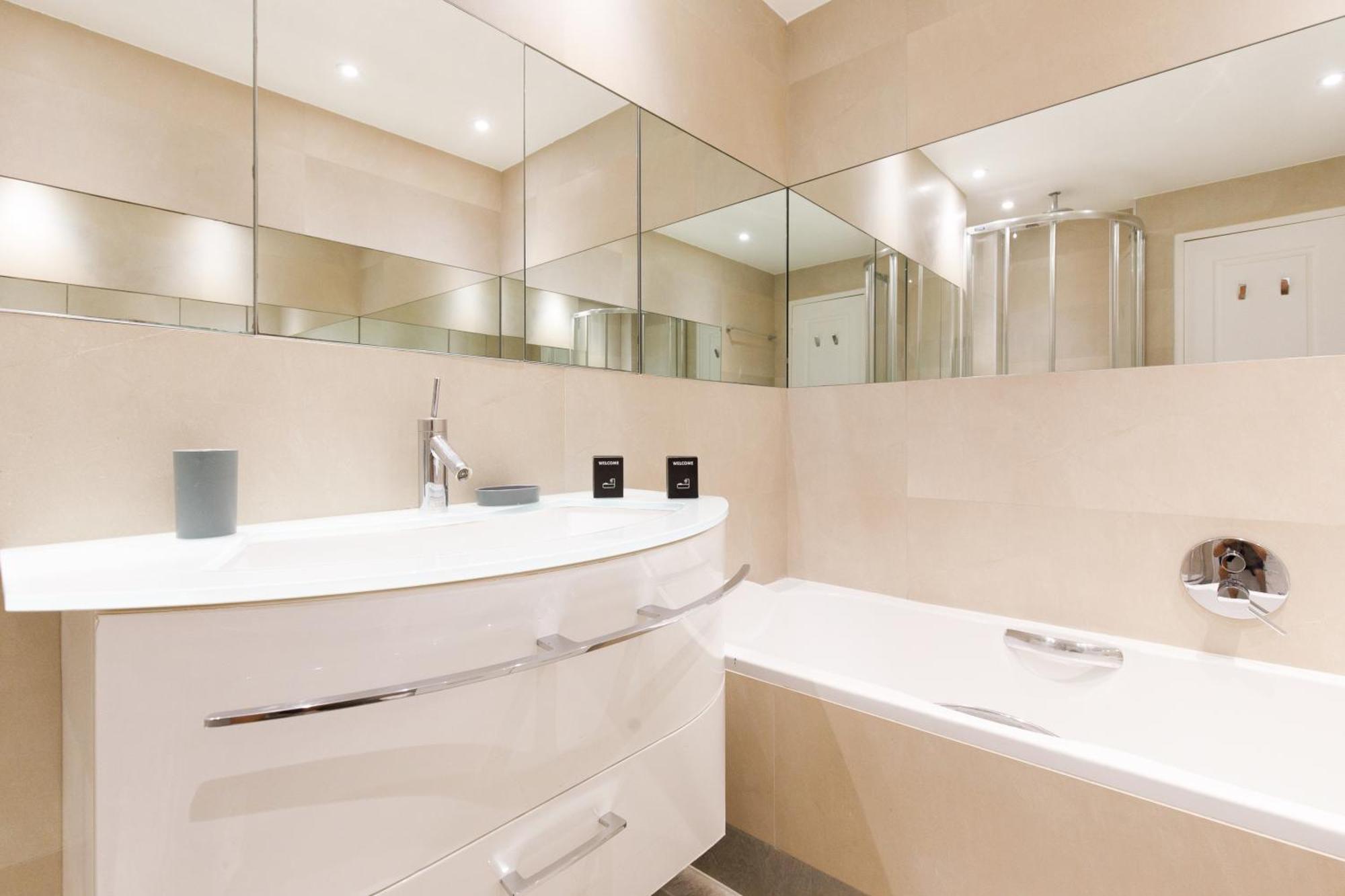 Du Sud 4 Yourhosthelper Appartement *